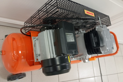 Компрессор воздушный  Hunter AC 650/100 L
