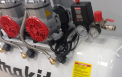 Компрессор бесшумный Makita MAC BW 100*3